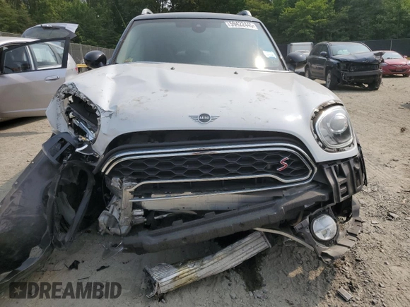 2019 MINI Countryman Cooper S with VIN WMZYT5C51K3G93681, listed as a Copart auction lot 59422445 with 87,279 mi miles and Salvage title. Bid and sale history available at DreamBid. Image 5.