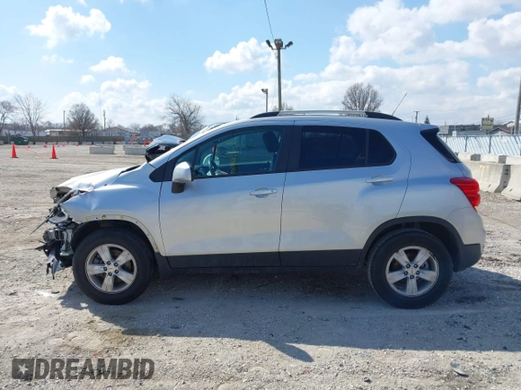 2021 Chevrolet Trax LT z VIN KL7CJPSB2MB326150, wystawiony jako IAAI lot #42019349 z przebiegiem 89 566 mil mil oraz . Historia ofert i sprzedaży dostępna na DreamBid. Obrazek 14.
