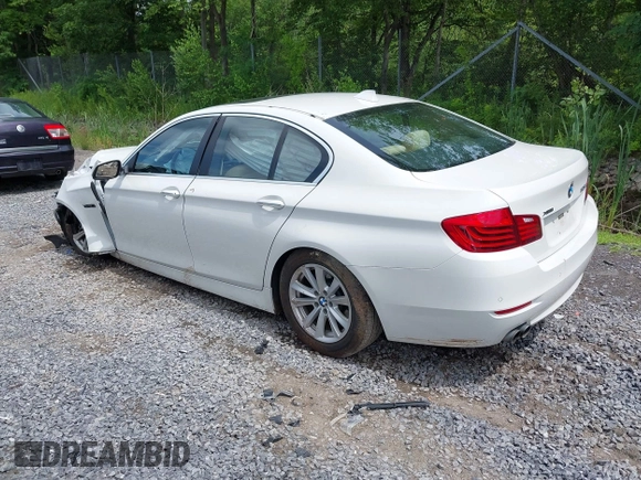 2016 BMW 5 Series 528i xDrive с VIN WBA5A7C52GG643466, выставлен на аукционе IAAI как лот 42693556 с пробегом 72 121 миль миль и . История ставок и продаж доступна на DreamBid. Изображение 3.