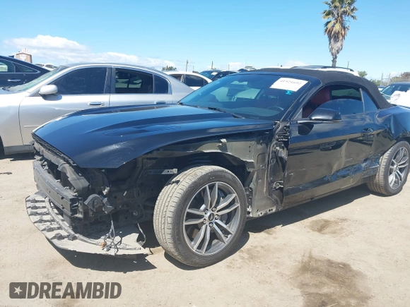 2015 Ford Mustang GT Premium z VIN 1FATP8FFXF5413662, wystawiony jako IAAI lot #41921692 z przebiegiem 62 667 mil mil oraz . Historia ofert i sprzedaży dostępna na DreamBid. Obrazek 6.
