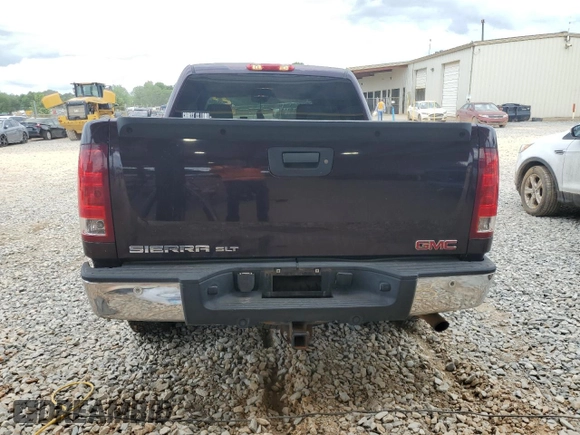 2008 GMC Sierra 1500 SLT z VIN 2GTEC13YX81130632, wystawiony jako Copart lot #55159455 z przebiegiem 181 375 mil mil oraz Szkoda całkowita • Salvage title. Historia ofert i sprzedaży dostępna na DreamBid. Obrazek 6.