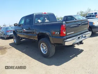 2005 Chevrolet Silverado 1500 LT with VIN 2GCEK13T651358419, listed as a IAAI auction lot 42073531 with 120,233 mi miles and . Bid and sale history available at DreamBid. Image 3.