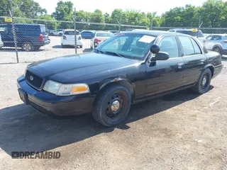 2008 Ford Police Interceptor z VIN 2FAHP71V88X125929, wystawiony jako IAAI lot #42625963 z przebiegiem 97 155 mil mil oraz . Historia ofert i sprzedaży dostępna na DreamBid. Obrazek 20.