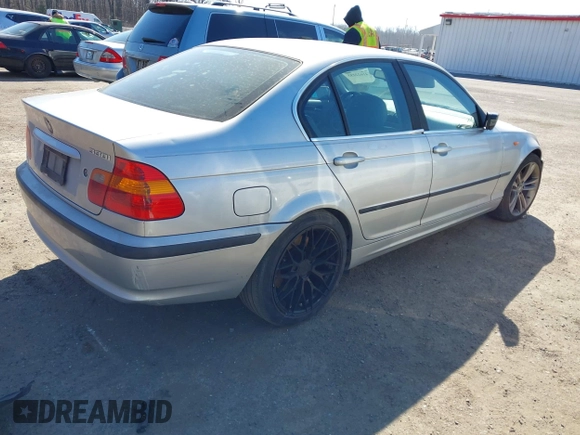 2002 BMW 3 Series 330i with VIN WBAEV534X2KM23627, listed as a IAAI auction lot 41622253 with 185,055 mi miles and . Bid and sale history available at DreamBid. Image 4.
