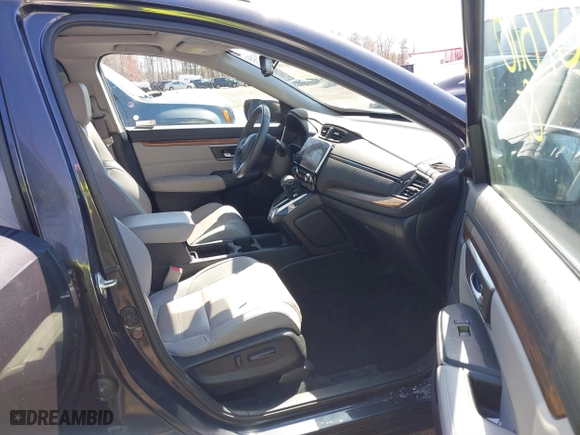 2019 Honda CR-V Touring with VIN 2HKRW1H96KH505447, listed as a IAAI auction lot 41876110 with 56,104 mi miles. Bid and sale history available at carsss.com. Image 5.