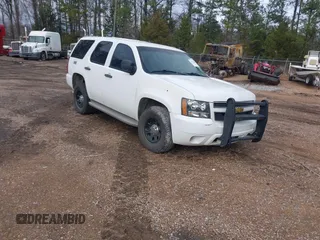 2009 Chevrolet Tahoe Commercial z VIN 1GNFK13009R251252, wystawiony jako IAAI lot #41542068 z przebiegiem 214 333 mil mil oraz . Historia ofert i sprzedaży dostępna na DreamBid. Obrazek 1.