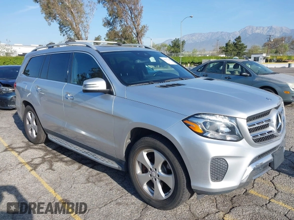 2017 Mercedes-Benz GLS 450 z VIN 4JGDF6EE7HA821525, wystawiony jako IAAI lot #41977324 z przebiegiem 110 557 mil mil oraz . Historia ofert i sprzedaży dostępna na DreamBid. Obrazek 1.