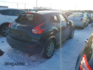 2011 Nissan Juke SL with VIN JN8AF5MV3BT012705, listed as a IAAI auction lot 41298215 with 143,951 mi miles. Bid and sale history available at carsss.com. Image 4.