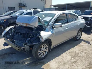 2016 Nissan Versa SV z VIN 3N1CN7AP6GL830257, wystawiony jako IAAI lot #41866021 z przebiegiem 129 051 mil mil oraz . Historia ofert i sprzedaży dostępna na DreamBid. Obrazek 18.