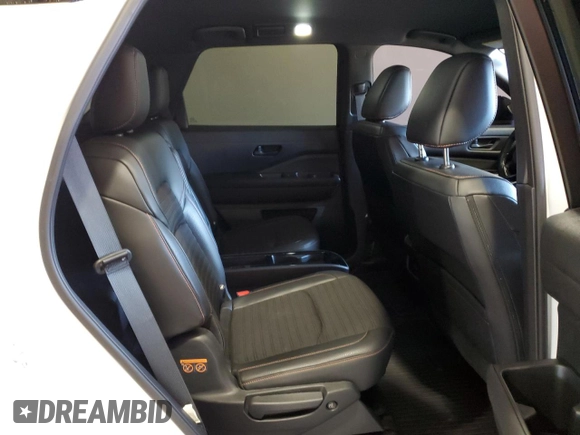 2023 Nissan Pathfinder SV с VIN 5N1DR3BD0PC203788, выставлен на аукционе Copart как лот 50522495 с пробегом 37 204 миль миль и Списание • Salvage title. История ставок и продаж доступна на DreamBid. Изображение 11.