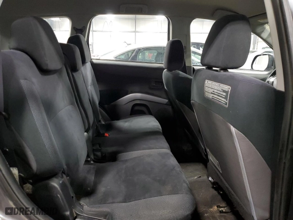 2007 Mitsubishi Outlander ES with VIN JA4MS31X47U004672, listed as a Copart auction lot 89326285 with 212,107 mi miles and Salvage Title. Bid and sale history available at carsss.com. Image 11.