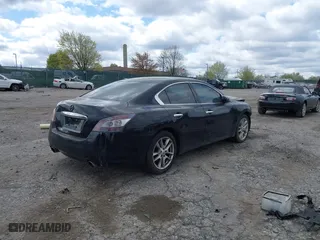 2014 Nissan Maxima 3.5 SV w/Premium Pkg with VIN 1N4AA5AP3EC453759, listed as a IAAI auction lot 42050714 with 166,700 mi miles. Bid and sale history available at carsss.com. Image 4.