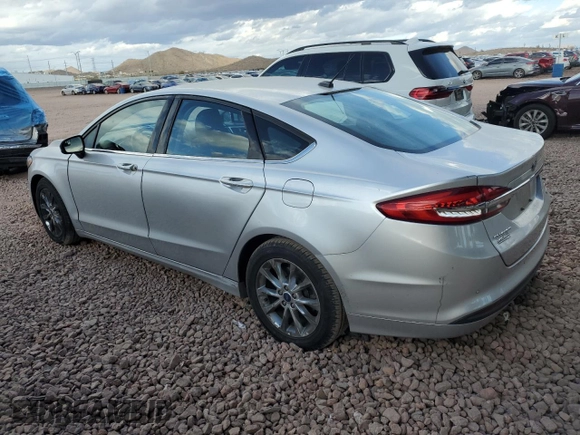 2017 Ford Fusion SE with VIN 3FA6P0HD8HR275971, listed as a Copart auction lot 47477265 with 127,883 mi miles and Salvage Title. Bid and sale history available at DreamBid. Image 2.