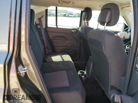 2016 Jeep Patriot Sport с VIN 1C4NJPBA3GD569204, выставлен на аукционе Copart как лот 57183025 с пробегом Не указан миль и Списание • Salvage title. История ставок и продаж доступна на DreamBid. Изображение 11.