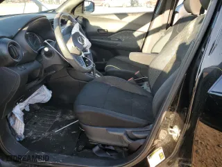 2019 Nissan Kicks S with VIN 3N1CP5CU8KL519312, listed as a Copart auction lot 48526395 with 43,707 mi miles and Salvage Title. Bid and sale history available at carsss.com. Image 7.