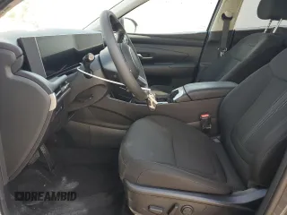2025 Hyundai Tucson SEL with VIN 5NMJB3DE8SH481267, listed as a Copart auction lot 54500005 with 10,986 mi miles and Salvage Title. Bid and sale history available at DreamBid. Image 7.