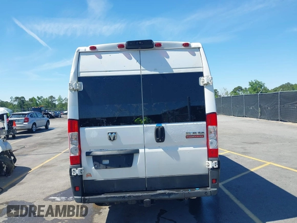 2019 Ram ProMaster Cargo with VIN 3C6URVJG5KE508028, listed as a IAAI auction lot 42090727 with 189,106 mi miles and . Bid and sale history available at carsss.com. Image 16.
