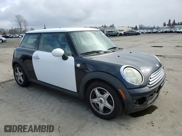 2008 MINI Hardtop with VIN WMWMF33558TU63803, listed as a Copart auction lot 47045475 with 70,989 mi miles and Salvage Title. Bid and sale history available at DreamBid. Image 11.