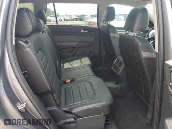 2023 Volkswagen Atlas SEL Premium R-Line z VIN 1V2FR2CA8PC549940, wystawiony jako Copart lot #50596565 z przebiegiem 19 750 mil mil oraz Szkoda całkowita • Salvage title. Historia ofert i sprzedaży dostępna na DreamBid. Obrazek 11.