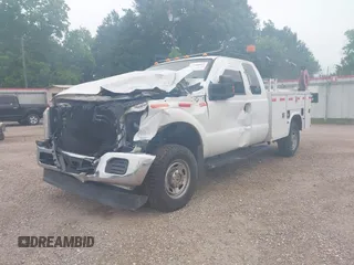 2015 Ford F-250 XL с VIN 1FD7X2B6XFEB07605, выставлен на аукционе IAAI как лот 42160604 с пробегом Не указан миль и . История ставок и продаж доступна на DreamBid. Изображение 17.