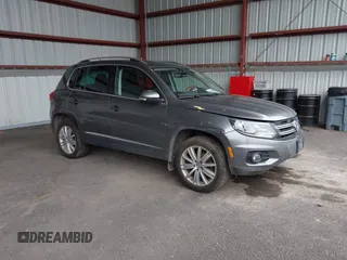 2016 Volkswagen Tiguan SE with VIN WVGBV7AX7GW526904, listed as a IAAI auction lot 42590816 with 73,758 mi miles and . Bid and sale history available at DreamBid. Image 1.