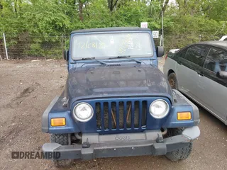2006 Jeep Wrangler X with VIN 1J4FA39SX6P707937, listed as a IAAI auction lot 42128129 with 93,629 mi miles and . Bid and sale history available at DreamBid. Image 12.