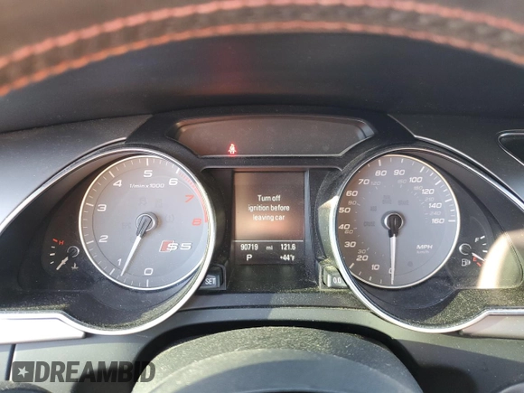 2014 Audi S5 Premium Plus with VIN WAUCGAFR8EA069098, listed as a Copart auction lot 42747945 with 90,719 mi miles and Salvage Title. Bid and sale history available at carsss.com. Image 9.
