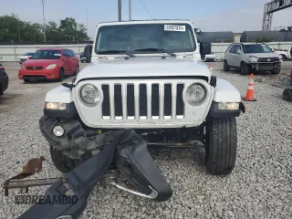 2019 Jeep Wrangler Unlimited Sahara с VIN 1C4HJXEG6KW580031, выставлен на аукционе Copart как лот 59687835 с пробегом 136 590 миль миль и Списание • Salvage title. История ставок и продаж доступна на DreamBid. Изображение 5.