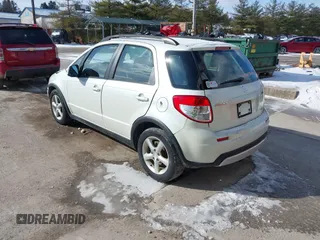 2008 Suzuki SX4 with VIN JS2YB413885101448, listed as a IAAI auction lot 41569235 with 130,633 mi miles. Bid and sale history available at carsss.com. Image 3.