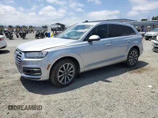 2017 Audi Q7 Premium Plus z VIN WA1LAAF73HD037188, wystawiony jako Copart lot #65320745 z przebiegiem 147 719 mil mil oraz Czysty tytuł • Clean title. Historia ofert i sprzedaży dostępna na DreamBid. Obrazek 1.