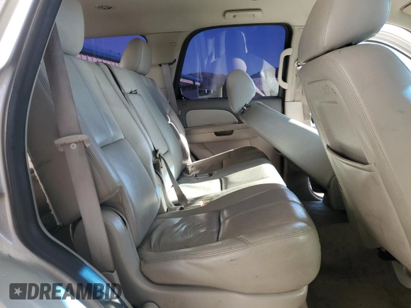 2014 GMC Yukon SLT with VIN 1GKS1CE0XER207048, listed as a Copart auction lot 42181135 with 117,875 mi miles and Clean Title. Bid and sale history available at carsss.com. Image 11.