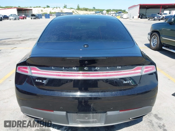 2019 Lincoln MKZ Reserve with VIN 3LN6L5EC8KR629330, listed as a IAAI auction lot 42322134 with Not provided miles and . Bid and sale history available at DreamBid. Image 16.