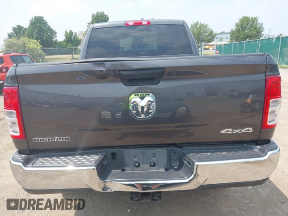 2024 Ram 2500 Big Horn with VIN 3C6UR5DL5RG266607, listed as a IAAI auction lot 42710651 with 5,333 mi miles and . Bid and sale history available at DreamBid. Image 16.
