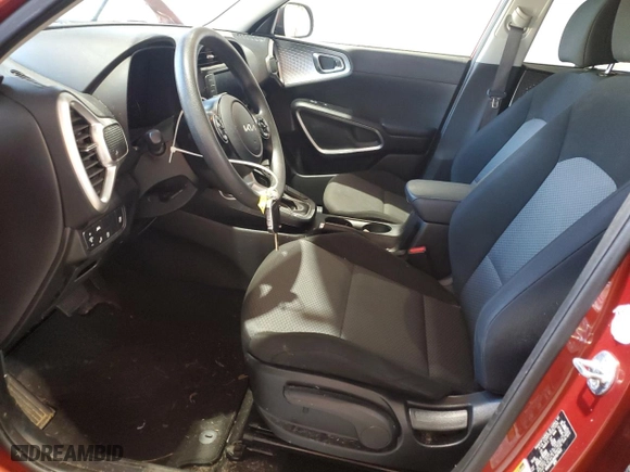 2022 Kia Soul LX with VIN KNDJ23AU0N7827822, listed as a Copart auction lot 89010055 with 33,072 mi miles and Salvage Title. Bid and sale history available at carsss.com. Image 7.