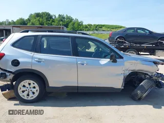 2019 Subaru Forester z VIN JF2SKACC8KH474136, wystawiony jako IAAI lot #42188719 z przebiegiem 112 262 mil mil oraz . Historia ofert i sprzedaży dostępna na DreamBid. Obrazek 13.
