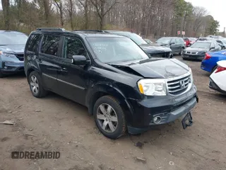 2013 Honda Pilot Touring with VIN 5FNYF4H9XDB045255, listed as a IAAI auction lot 42012812 with 209,956 mi miles. Bid and sale history available at carsss.com. Image 1.