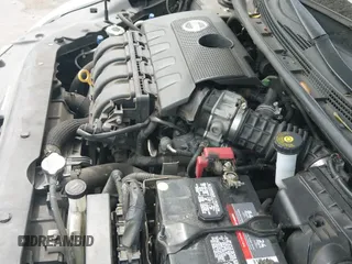 2015 Nissan Sentra SR с VIN 3N1AB7APXFY251029, выставлен на аукционе IAAI как лот 41714916 с пробегом 171 831 миль миль и . История ставок и продаж доступна на DreamBid. Изображение 12.