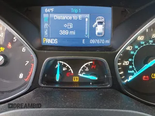 2013 Ford Escape SE с VIN 1FMCU0GX5DUC84594, выставлен на аукционе IAAI как лот 42218059 с пробегом 97 670 миль миль и . История ставок и продаж доступна на DreamBid. Изображение 15.