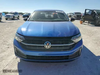2024 Volkswagen Jetta Sport with VIN 3VWBM7BU0RM075925, listed as a Copart auction lot 48167235 with 20,284 mi miles and Non Repairable. Bid and sale history available at carsss.com. Image 5.