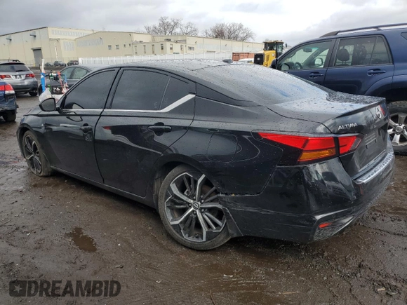 2023 Nissan Altima 2.5 SR with VIN 1N4BL4CV1PN388518, listed as a Copart auction lot 52069775 with 26,753 mi miles and Salvage Title. Bid and sale history available at carsss.com. Image 2.