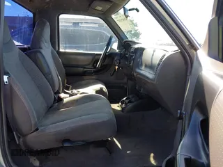 2002 Ford Ranger XL with VIN 1FTYR10U42PA62707, listed as a IAAI auction lot 41645307 with 267,824 mi miles. Bid and sale history available at carsss.com. Image 5.