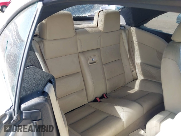 2009 Volkswagen Eos Lux with VIN WVWFA71FX9V024731, listed as a IAAI auction lot 42047754 with 112,942 mi miles and . Bid and sale history available at DreamBid. Image 8.