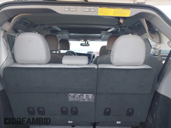 2016 Toyota Sienna XLE with VIN 5TDYK3DC9GS759983, listed as a IAAI auction lot 40859938 with 120,066 mi miles and . Bid and sale history available at DreamBid. Image 8.