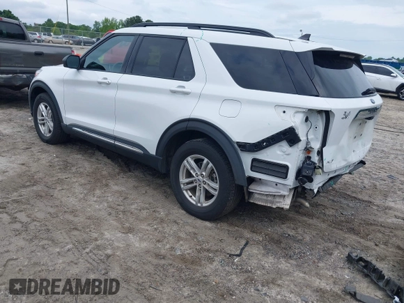 2023 Ford Explorer XLT z VIN 1FMSK7DHXPGA02976, wystawiony jako IAAI lot #42219944 z przebiegiem 41 500 mil mil oraz . Historia ofert i sprzedaży dostępna na DreamBid. Obrazek 3.