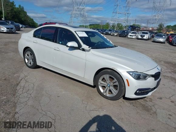 2016 BMW 3 Series 328i xDrive z VIN WBA8E3G51GNU00179, wystawiony jako IAAI lot #42292023 z przebiegiem 106 513 mil mil oraz . Historia ofert i sprzedaży dostępna na DreamBid. Obrazek 1.