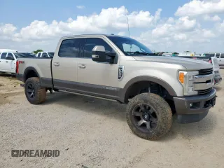 2017 Ford F-250 Lariat with VIN 1FT7W2BT4HEE31276, listed as a Copart auction lot 58258985 with 287,839 mi miles and Salvage title. Bid and sale history available at DreamBid. Image 4.