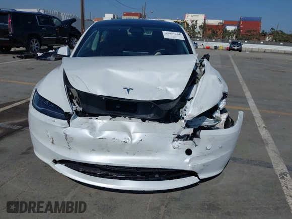 2025 Tesla Model 3 Long Range with VIN 5YJ3E1EA4SF903567, listed as a IAAI auction lot 42453246 with 19,365 mi miles and . Bid and sale history available at DreamBid. Image 13.