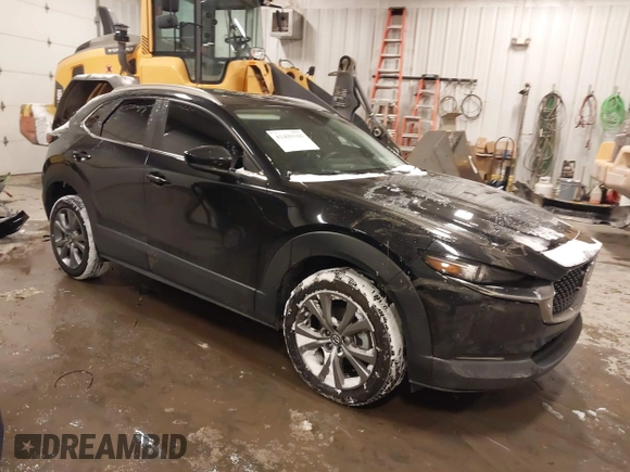 2023 Mazda CX-30 2.5 S Select Package with VIN 3MVDMBBM5PM586122, listed as a IAAI auction lot 41400186 with 1 mi miles. Bid and sale history available at carsss.com. Image 1.