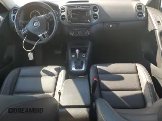 2017 Volkswagen Tiguan S z VIN WVGBV7AX0HK031002, wystawiony jako Copart lot #56384305 z przebiegiem 90 275 mil mil oraz Szkoda całkowita • Salvage title. Historia ofert i sprzedaży dostępna na DreamBid. Obrazek 8.