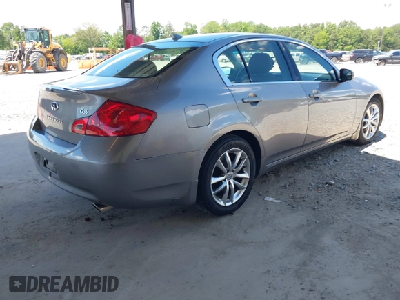 2008 Infiniti G35 Journey with VIN JNKBV61E38M218654, listed as a IAAI auction lot 42196718 with 216,678 mi miles. Bid and sale history available at carsss.com. Image 4.